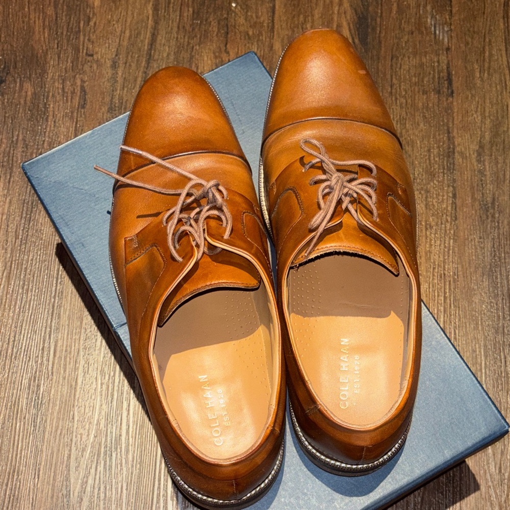 Cole Haan Men's Tan Leather Oxfords